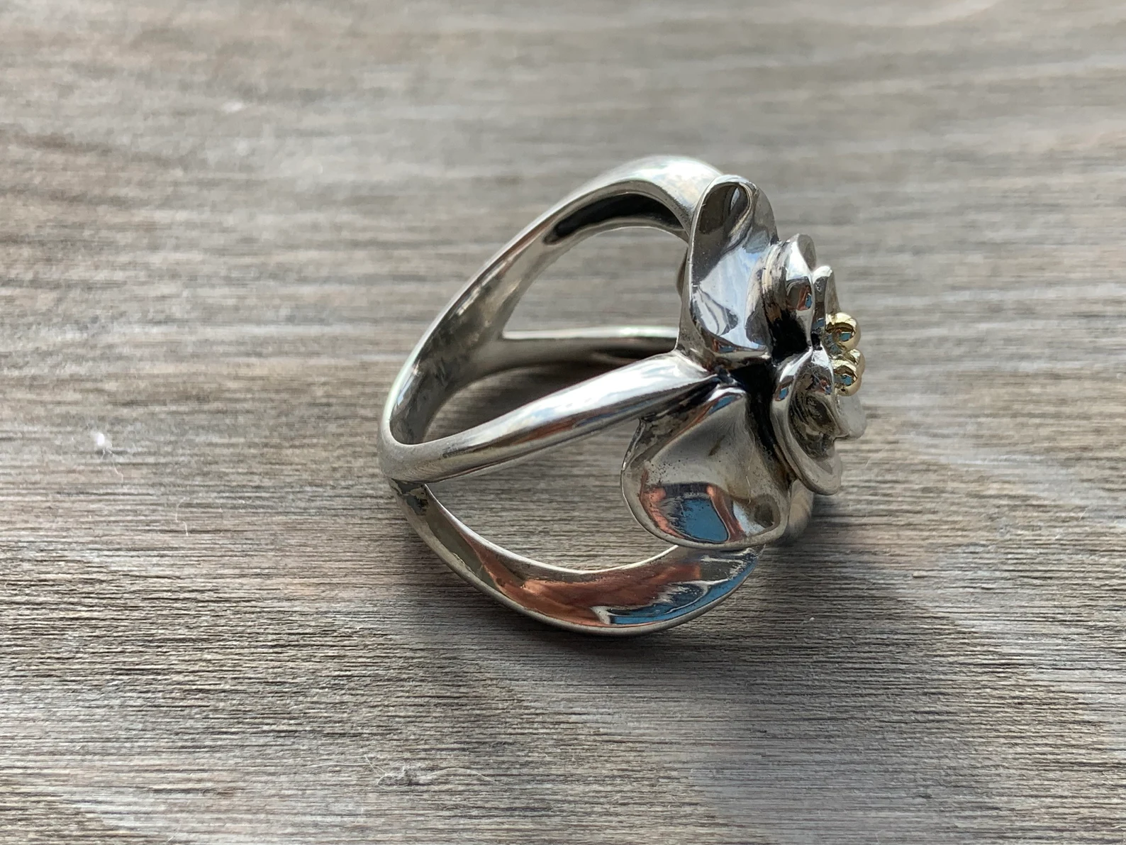 Camellia Flower Ring - 画像 (2)