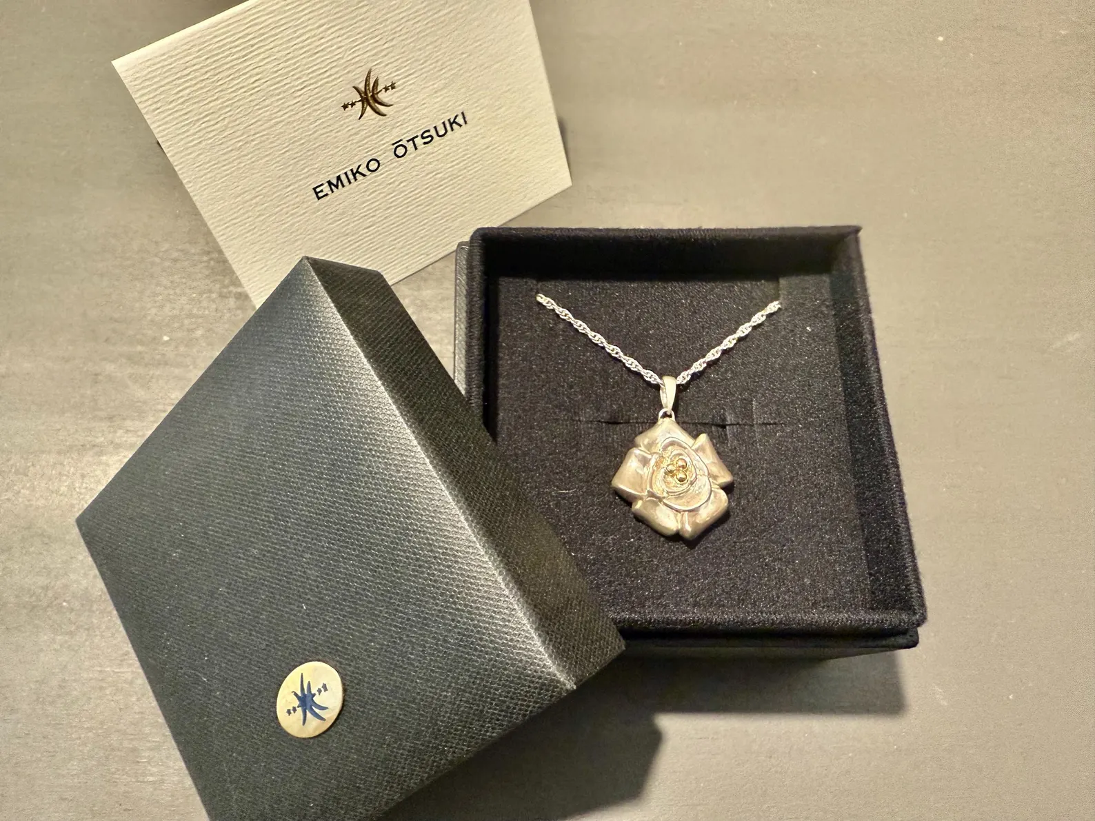 Camellia Flower - 画像 (5)